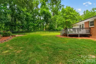 835 Edgewater Dr, Belmont, NC 28012 - Photo 38