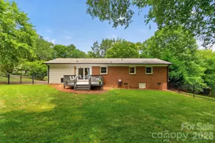 835 Edgewater Dr, Belmont, NC 28012 - Photo 36