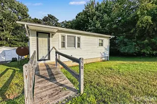 56 Jackson Ln, Stony Point, NC 28678 - Photo 2