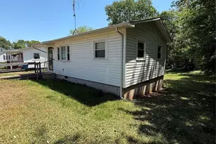 56 Jackson Ln, Stony Point, NC 28678 - Photo 2