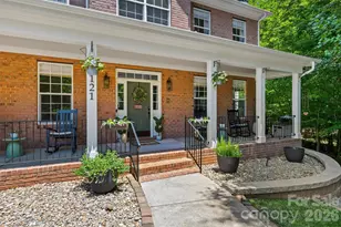 121 Isle Run Dr, Mooresville, NC 28117 - Photo 4