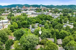 16 Jefferson Dr, Asheville, NC 28801 - Photo 2