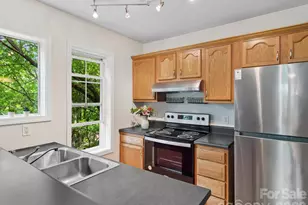 16 Jefferson Dr, Asheville, NC 28801 - Photo 12