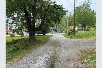 15 Jenkins Row, Brevard, NC 28712 - Photo 36