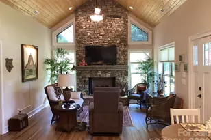1052 Porter Creek Dr, Franklin, NC 28734 - Photo 34