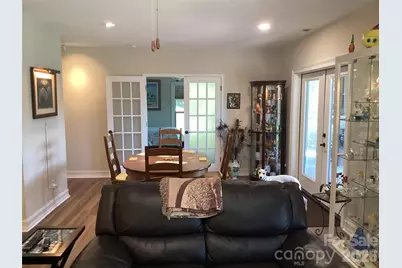 1052 Porter Creek Drive, Franklin, NC 28734 - Photo 28