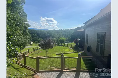 1052 Porter Creek Drive, Franklin, NC 28734 - Photo 6