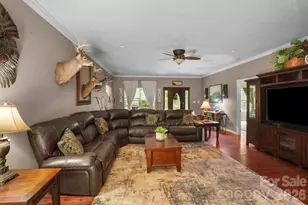 90 King Rd, Weaverville, NC 28787 - Photo 8