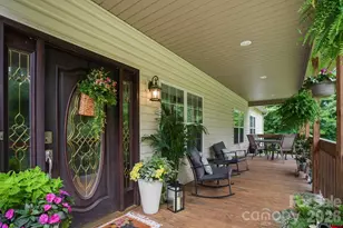 90 King Rd, Weaverville, NC 28787 - Photo 4
