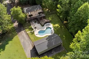 239 Hawks Prey Dr, Mooresville, NC 28115 - Photo 38