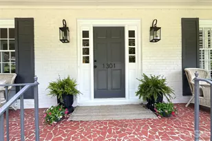 1301 E Barden Rd, Charlotte, NC 28226 - Photo 2