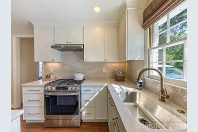 1301 E Barden Road, Charlotte, NC 28226 - Photo 10
