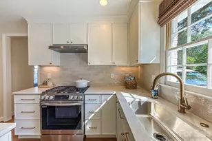 1301 E Barden Rd, Charlotte, NC 28226 - Photo 10