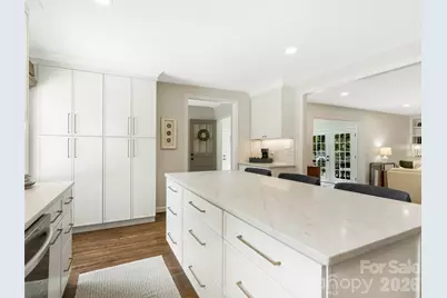 1301 E Barden Road, Charlotte, NC 28226 - Photo 12