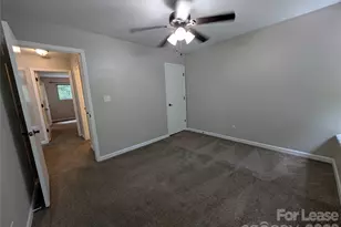 9111 Sharonbrook Dr, Charlotte, NC 28210 - Photo 12
