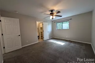 9111 Sharonbrook Dr, Charlotte, NC 28210 - Photo 18