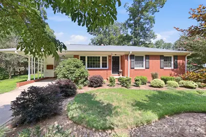 135 Cantiberry Drive, Salisbury, NC 28146 - Photo 2
