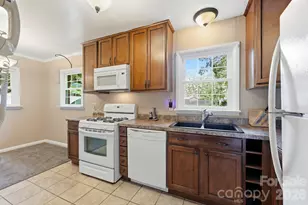 135 Cantiberry Dr, Salisbury, NC 28146 - Photo 12