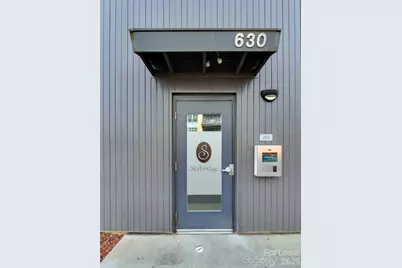 630 Calvert Street #407, Charlotte, NC 28208 - Photo 2