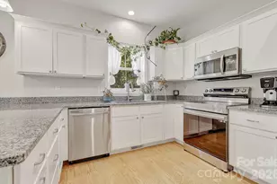777 High St, Canton, NC 28716 - Photo 2