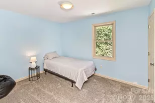 15 Vlg Grn Dr, Alexander, NC 28701 - Photo 22