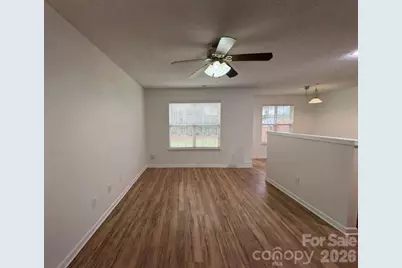 10049 University Park Lane, Charlotte, NC 28213 - Photo 4