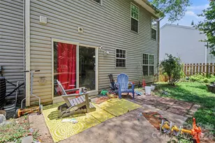 1529 Galesburg St, Charlotte, NC 28216 - Photo 32