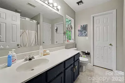 1529 Galesburg Street, Charlotte, NC 28216 - Photo 6