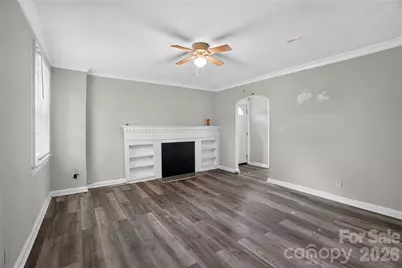405 N Ransom Street, Gastonia, NC 28052 - Photo 2