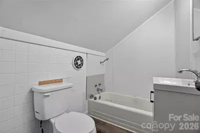 405 N Ransom Street, Gastonia, NC 28052 - Photo 12