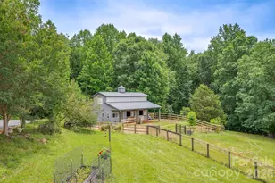 441 Lower Ridgeview Rd, Columbus, NC 28722 - Photo 36
