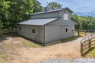 441 Lower Ridgeview Rd, Columbus, NC 28722 - Photo 40