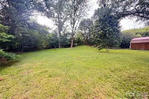 325 Grover Moore Pl, Indian Trail, NC 28079 - Photo 2
