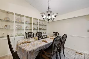 1117 Cedar Creek Dr, Morganton, NC 28655 - Photo 10