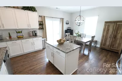 7032 Branch Fork Road, Charlotte, NC 28215 - Photo 18