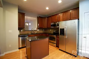 264 W Bland St, Charlotte, NC 28203 - Photo 12
