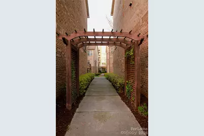 264 W Bland Street, Charlotte, NC 28203 - Photo 2