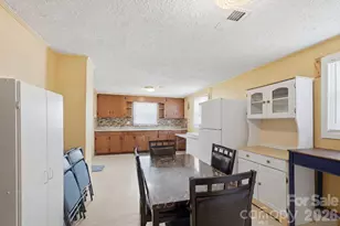 3948 Main Ave Dr NW, Long View, NC 28601 - Photo 14