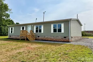 146 Con-Lee Dr, Olin, NC 28660 - Photo 1