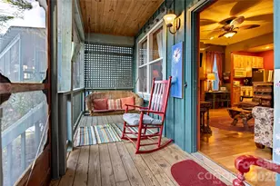 46 Rhett Dr, Flat Rock, NC 28731 - Photo 4