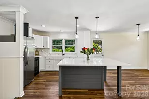 923 Yuma St, Charlotte, NC 28213 - Photo 12