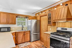 200 Holley Ln, Maggie Valley, NC 28751 - Photo 18