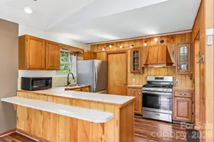 200 Holley Ln, Maggie Valley, NC 28751 - Photo 16