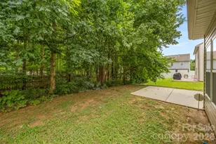 1831 Yaupon Rd, Charlotte, NC 28215 - Photo 38