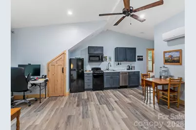 116 W Hiawatha Court, Asheville, NC 28806 - Photo 24