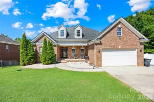 3129 Linkside Ct, Fort Mill, SC 29715 - Photo 6
