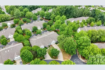 16627 Timber Crossing Road, Charlotte, NC 28213 - Photo 30