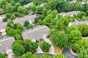 16627 Timber Crossing Rd, Charlotte, NC 28213 - Photo 30