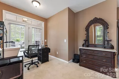 16627 Timber Crossing Road, Charlotte, NC 28213 - Photo 24