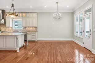 10022 Triple Oak Rd, Charlotte, NC 28277 - Photo 12